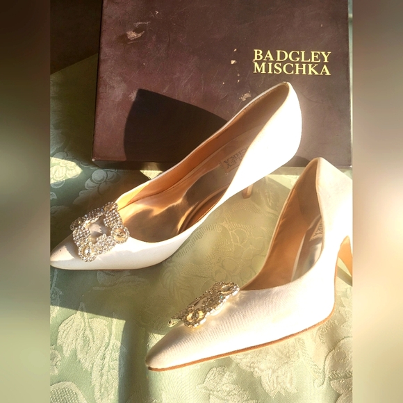 Badgley Mischka crystal wedding shoes size 7 - Picture 4 of 7